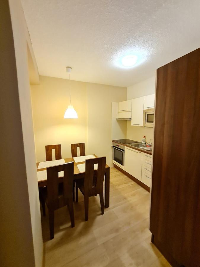 Apartman Na Kraji Lesa Vsemina Екстер'єр фото