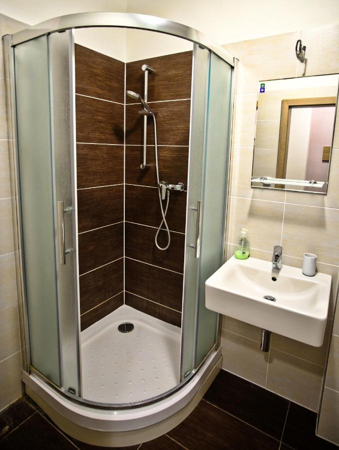Apartman Na Kraji Lesa Vsemina Екстер'єр фото